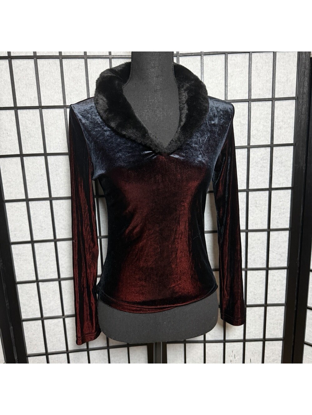 Vintage Q&A Velvet Fur Collar Top Ombre Black Red Goth Long Sleeve Sz L